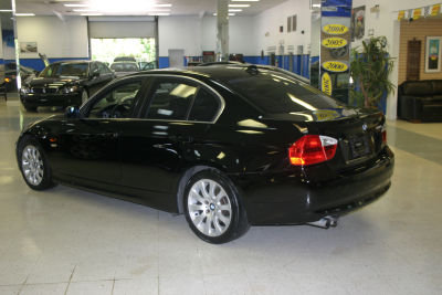 2006 BMW 330 i
