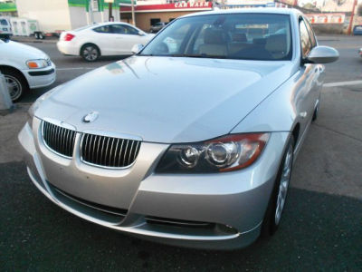 2006 BMW 330  i