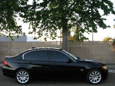 2006 BMW 330  i