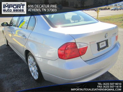 2006 BMW 330  i