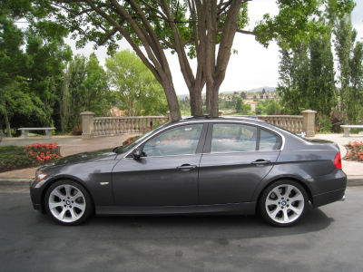 2006 BMW 330 i