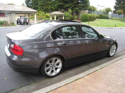 2006 BMW 330 i