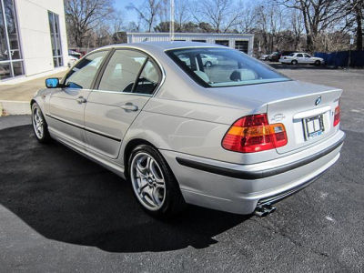 2002 BMW 330 i