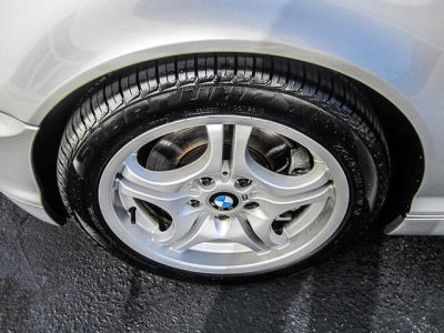 2002 BMW 330 i