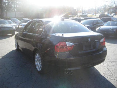 2006 BMW 330  i