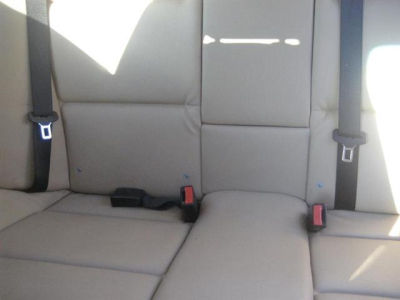 2006 BMW 330  i