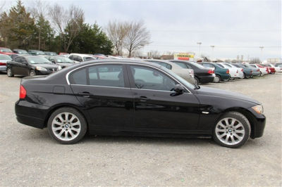 2006 BMW 330  i