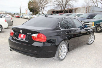 2006 BMW 330  i