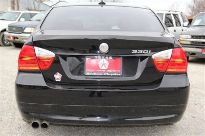 2006 BMW 330  i