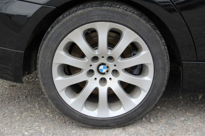 2006 BMW 330  i