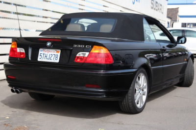 2003 BMW 330  Ci