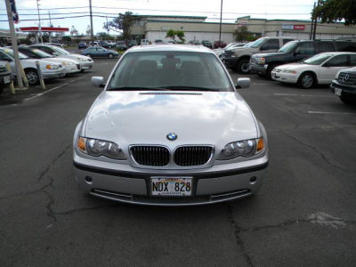 2003 BMW 330 i