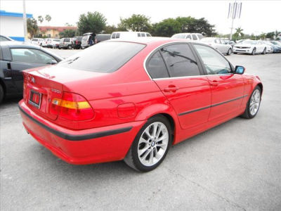 2005 BMW 330 i
