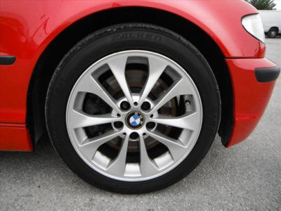 2005 BMW 330 i