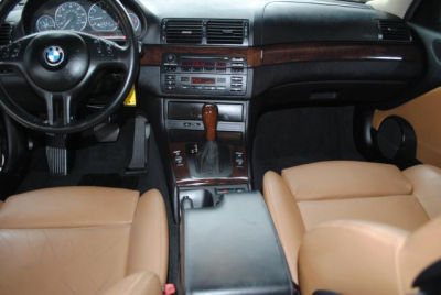 2003 BMW 330  i