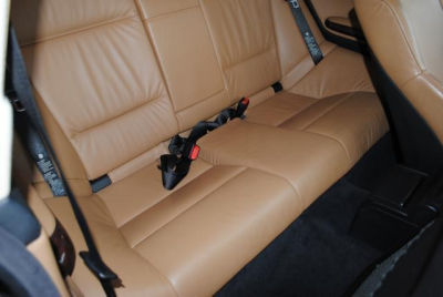 2003 BMW 330  i