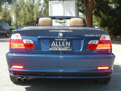 2003 BMW 330  Ci
