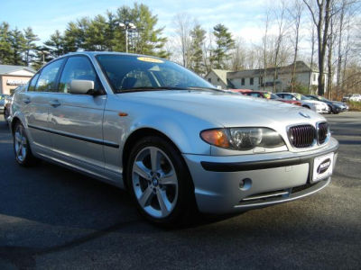 2005 BMW 330  i
