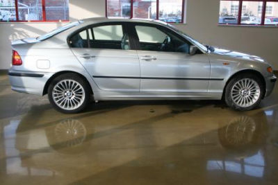 2003 BMW 330  xi