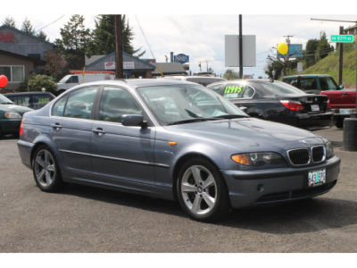 2005 BMW 330  i