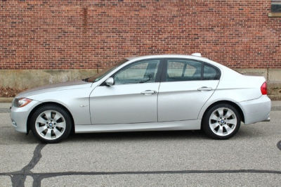 2006 BMW 330  xi