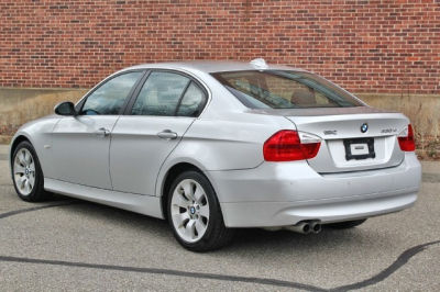 2006 BMW 330  xi