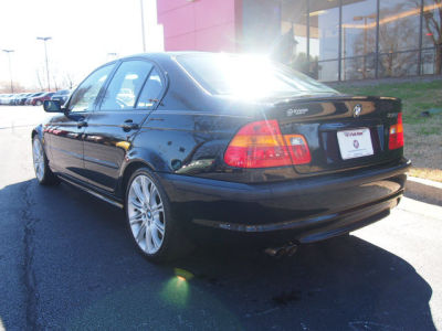 2005 BMW 330 i