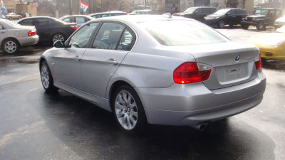 2006 BMW 330  xi