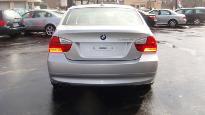 2006 BMW 330  xi
