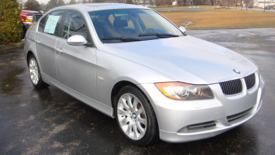 2006 BMW 330  xi