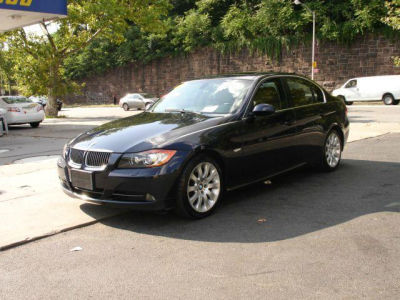 2006 BMW 330  xi