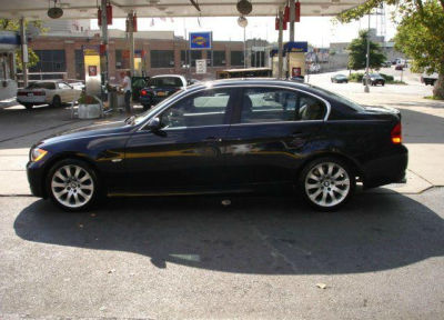 2006 BMW 330  xi