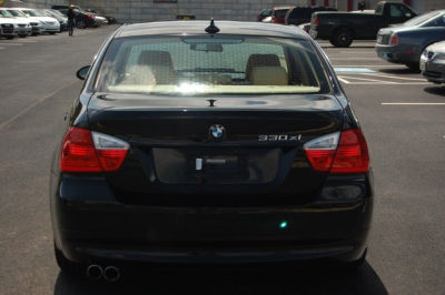 2006 BMW 330  xi