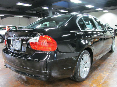 2006 BMW 330  xi