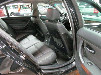 2006 BMW 330  xi