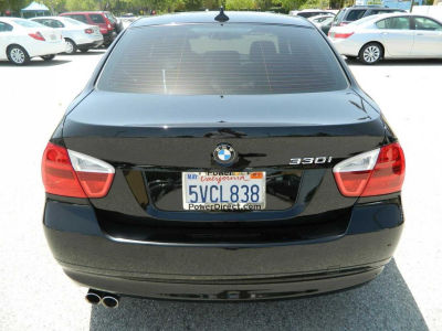 2006 BMW 330 i