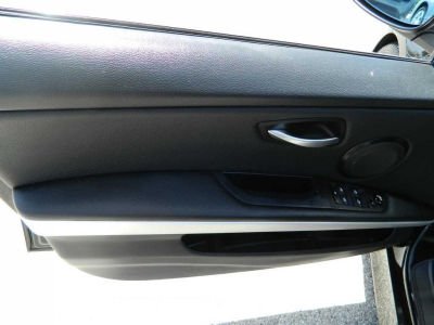 2006 BMW 330 i