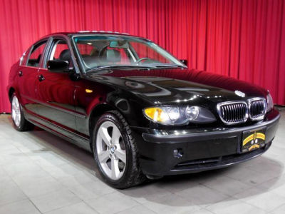 2004 BMW 330  xi