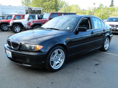 2004 BMW 330  i