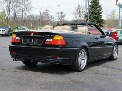 2001 BMW 330  Ci