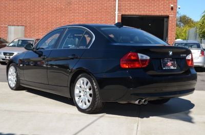 2006 BMW 330  i