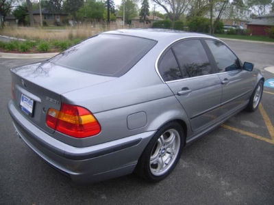 2004 BMW 330 i