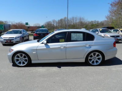 2006 BMW 330  i