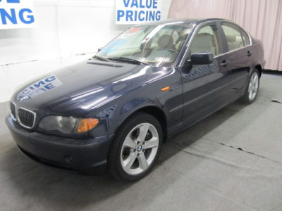 2004 BMW 330  xi