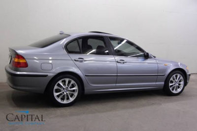 2004 BMW 330  xi