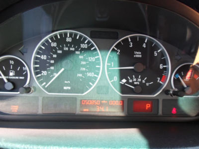 2003 BMW 330 i