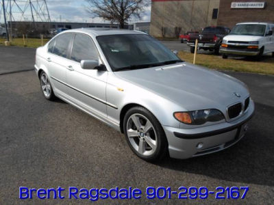 2005 BMW 330  i