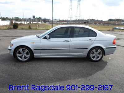 2005 BMW 330 i