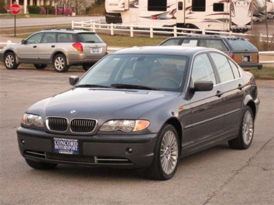 2002 BMW 330  xi