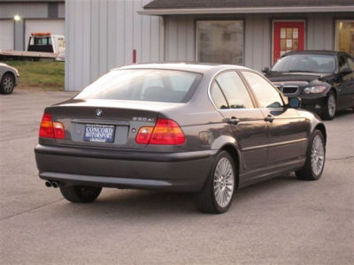 2002 BMW 330  xi